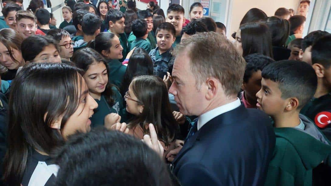 İl Millî Eğitim Müdürümüz Kırşehir Merkez Yunus Emre Ortaokulunu Ziyaret Etti
