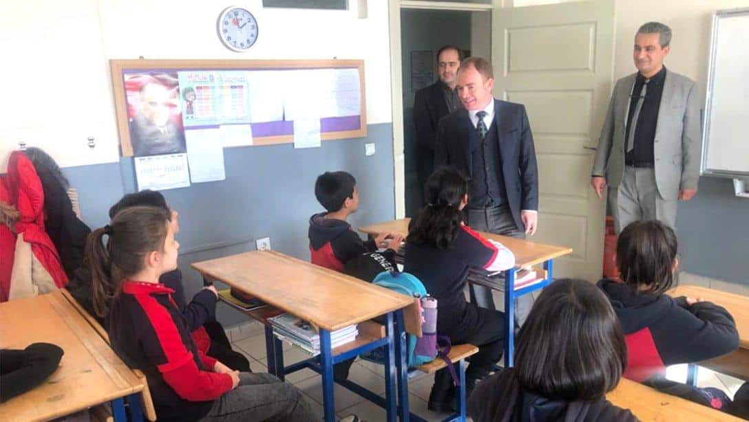 İl Millî Eğitim Müdürümüz Öğretmen Bedia Köksal Güler İlkokulunu Ziyaret Etti