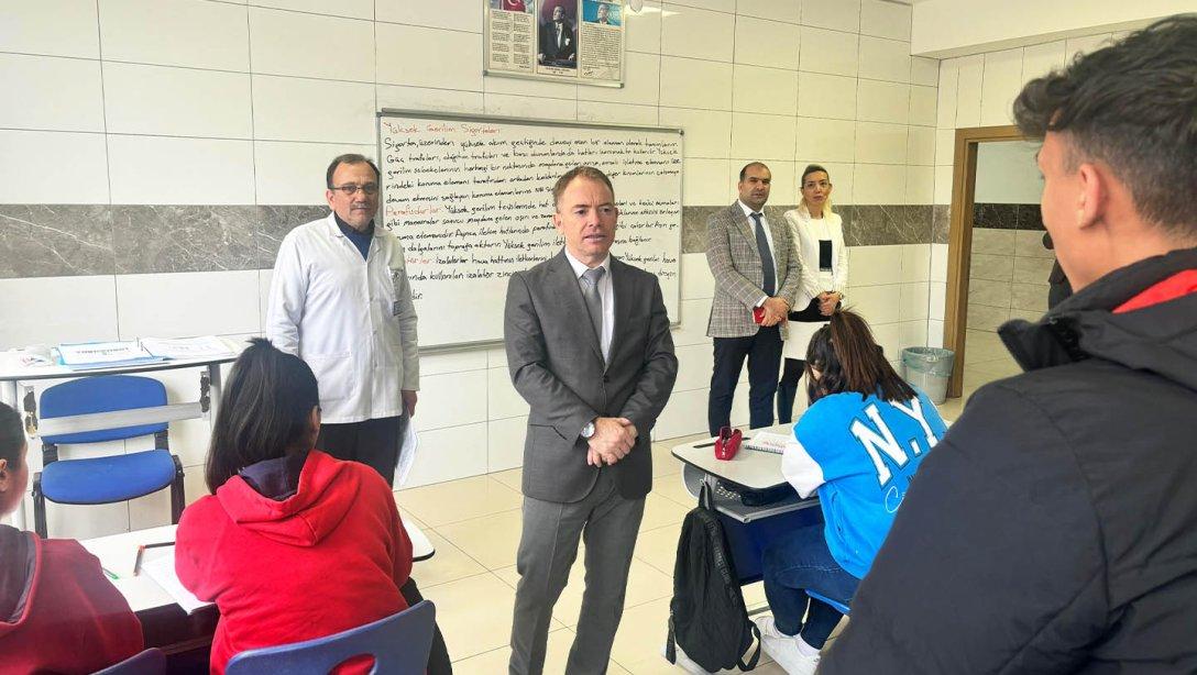 İl Millî Eğitim Müdürümüz Özel Kırşehir OSB Teknik Koleji Mesleki ve Teknik Anadolu Lisesini Ziyaret Etti