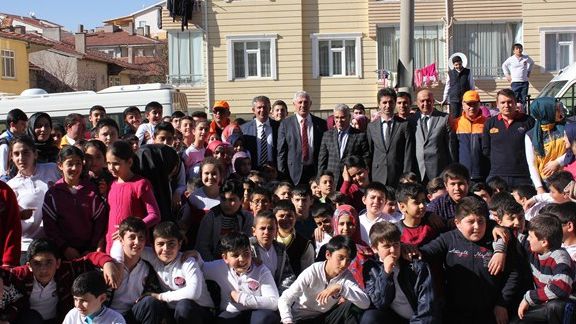 Kırşehir Merkez İmam Hatip Orta Okulunda  Personel Tahliye Tatbikatı Yapıldı