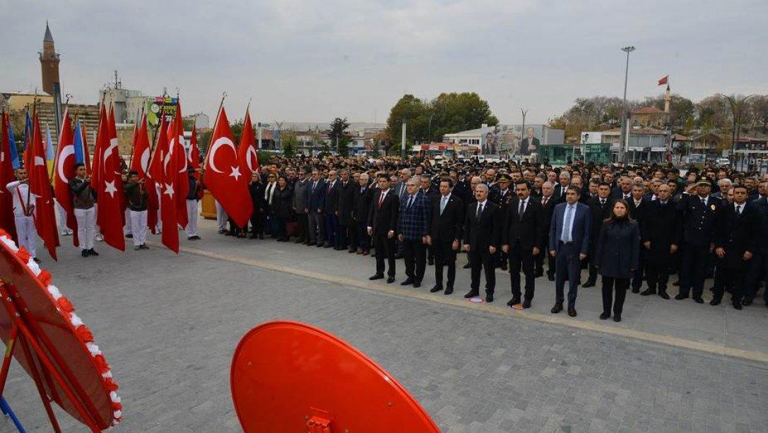 Cumhuriyetimizin Kurucusu Atatürkü Saygıyla Anıyoruz