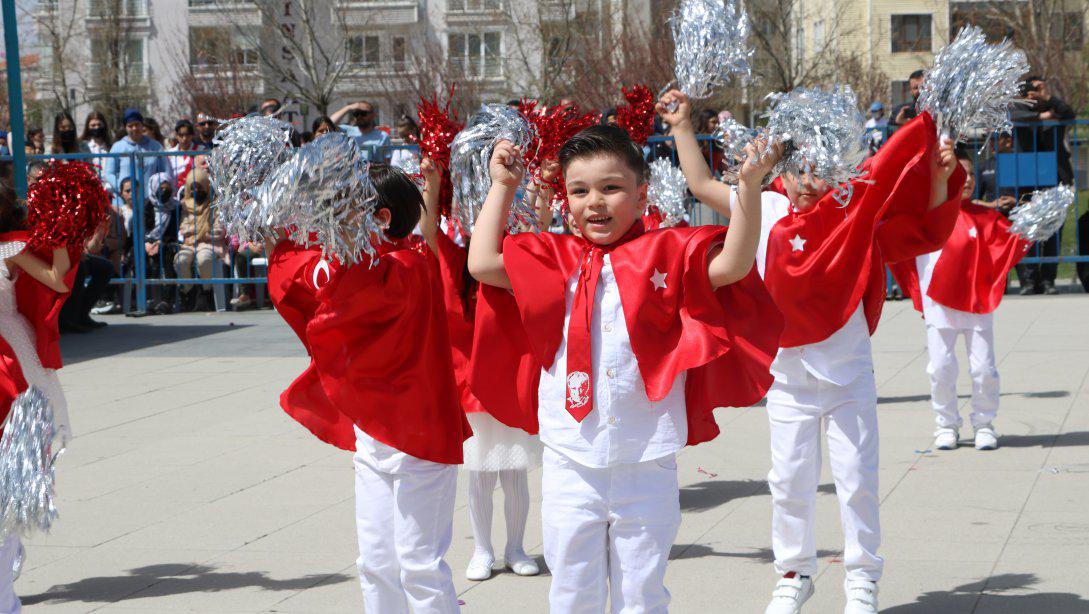 23 Nisan Ulusal Egemenlik ve Çocuk Bayramı Büyük Bir Coşkuyla Kutlandı