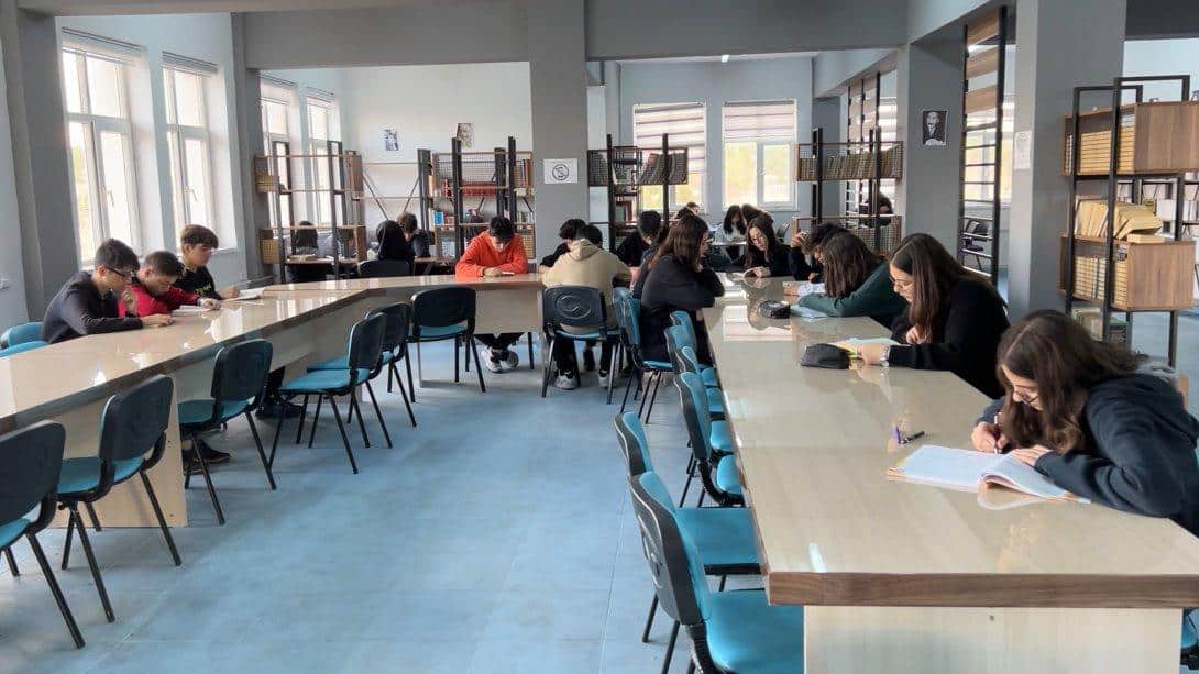 Kırşehir'de Bulunan Okul Kütüphanelerindeki Kitap Sayısı 386 Bin 694'e Ulaştı
