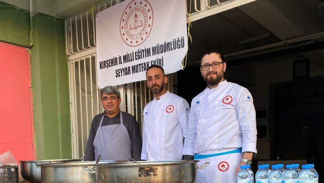 Hatay İskenderun'daki Seyyar Mutfakta Nöbet Değişimi