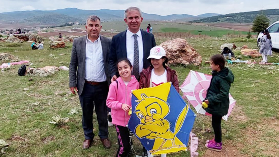 İl Millî Eğitim Müdürümüz Sayın Metin Alpaslan, Boztepe İlçesinde Bir Dizi Ziyaret Gerçekleştirdi