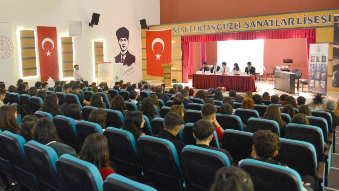 Anadolu Mektebi Yazar Okumaları İl Paneli Düzenlendi