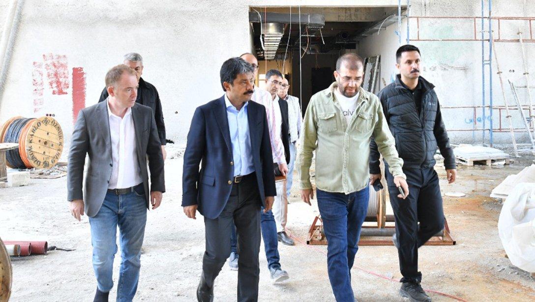 Valimiz Yapımı Devam Eden Eğitim Kurumu İnşaatlarında İncelemelerde Bulundu